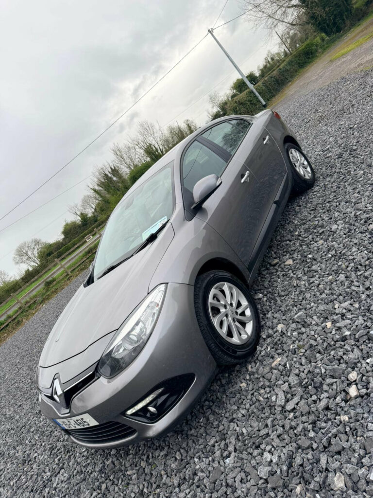 Renault Fluence  ( NCT and TAX ) !!!