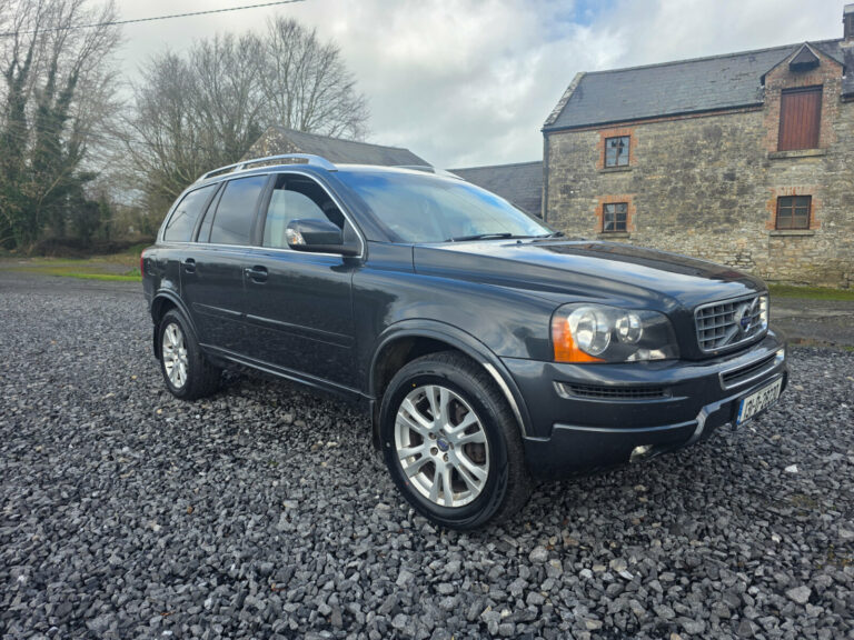 Volvo XC90 2.4 diesel 7 seats ( new NCT today !)